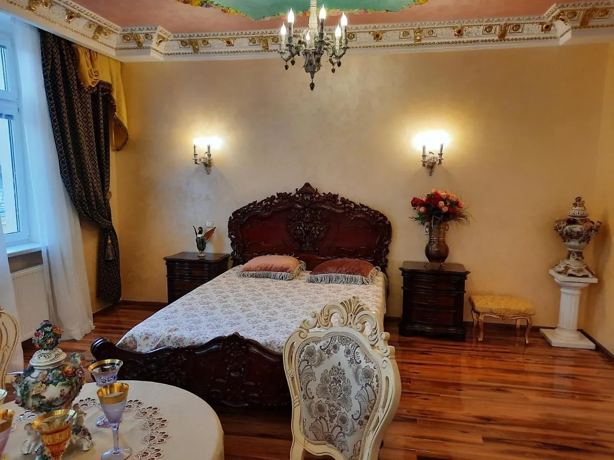 Romantic Karlsbad Apartment